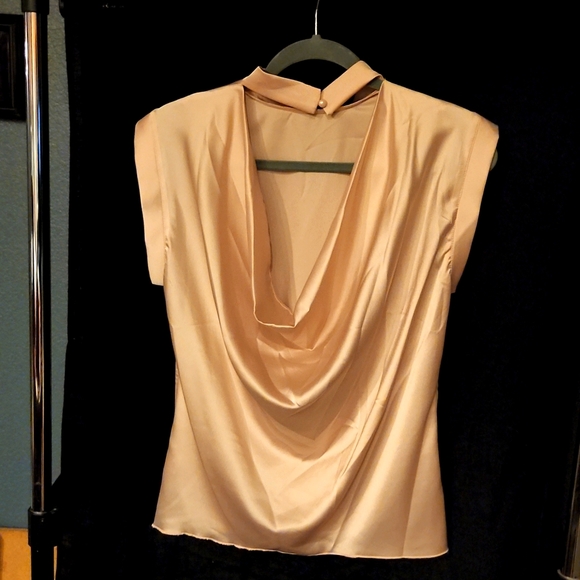 Pink satin blouse size 4 - Picture 2 of 3